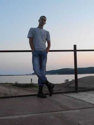 Денис Сидоренко