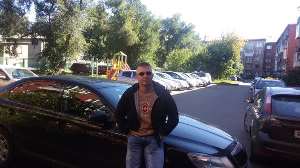 Евгений Конов