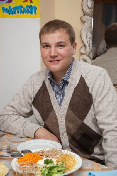 Антон Сущенко