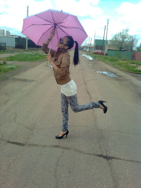 Нелличка* ...