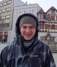 Алекс Тихонов