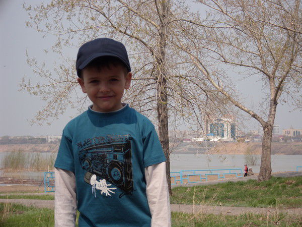 Денчик))))) Денчик