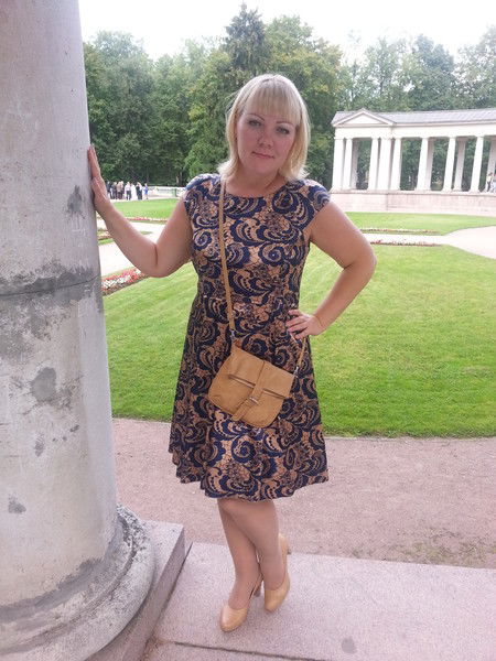 Анна Замятина