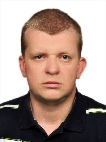 Олег Емельяненко