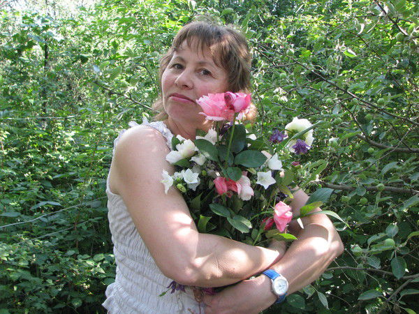 Неля Гриценко