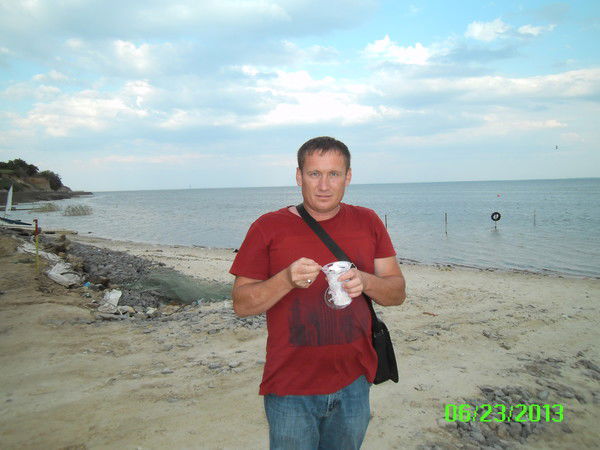 Владимир Александров