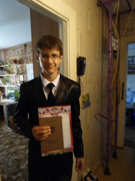 Илья Анохин