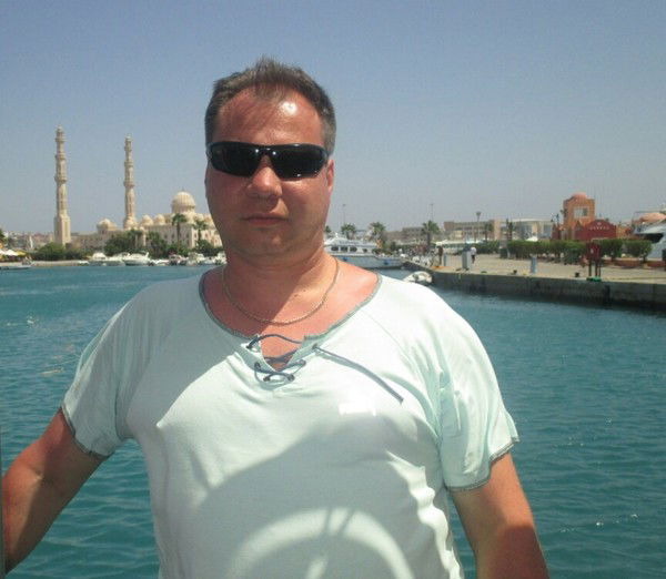 Леонид Иванов