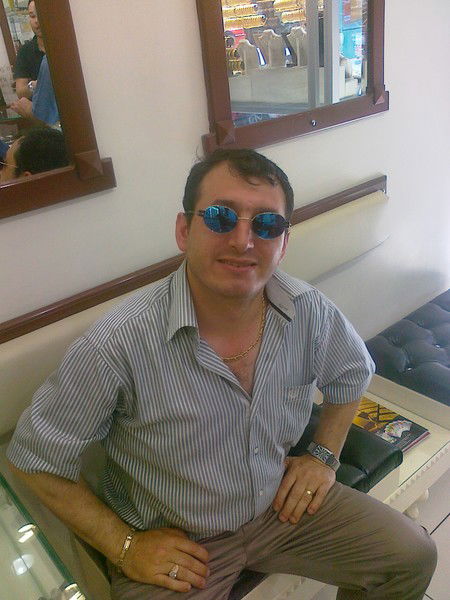 Uri Sayk