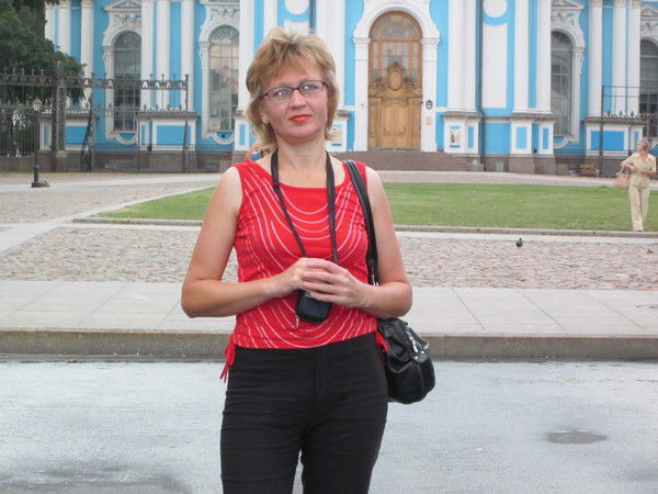 Елена Александрова