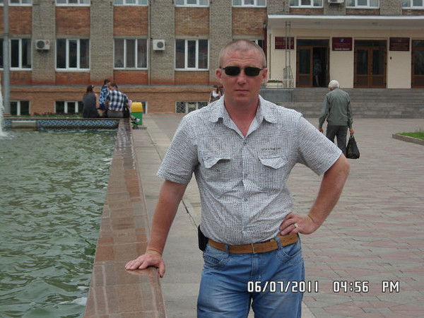 Владимир Новиков