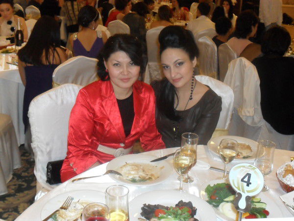 Ляззат Каирбекова