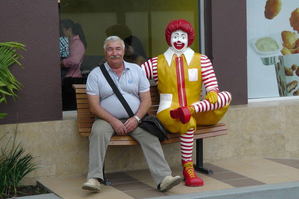 Александр Балуев