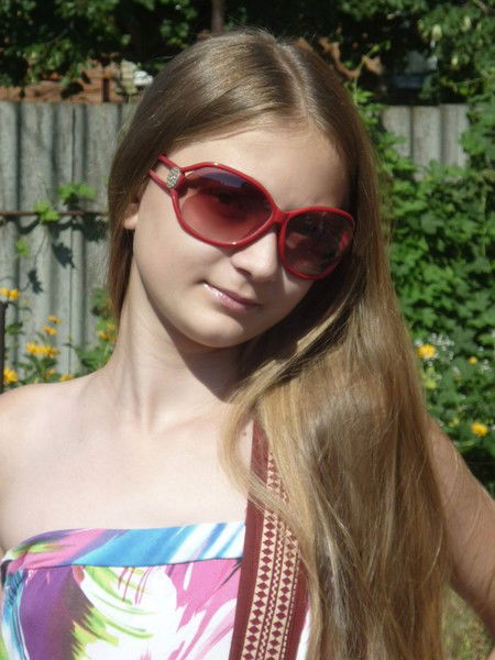 Настя Литвинова