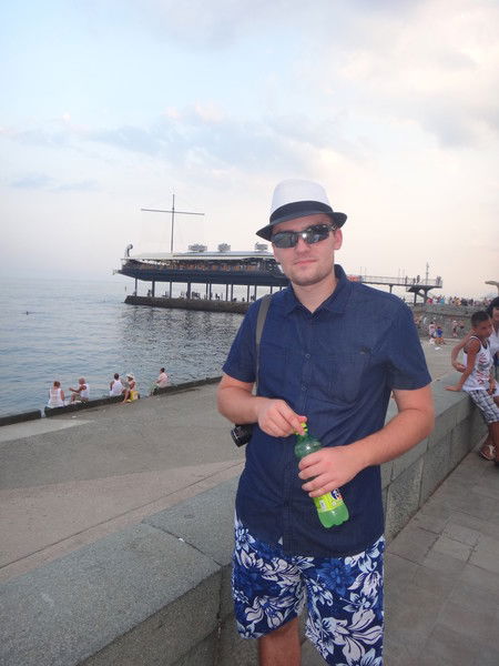 Артем Меркулов