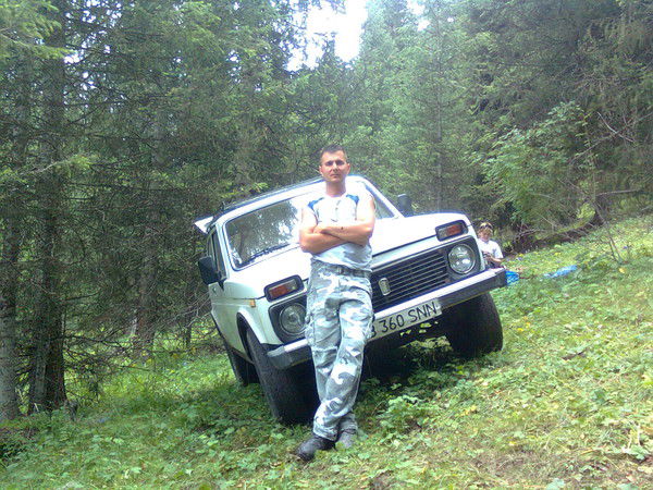 Александр Волков