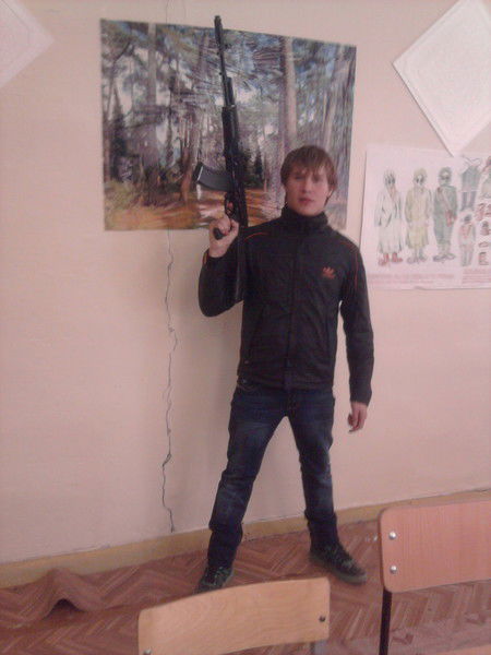 Сережа Местный