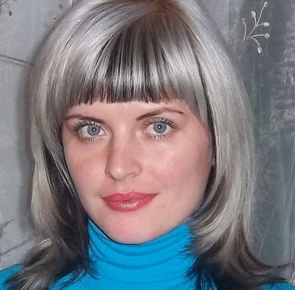 Анюта Должикова