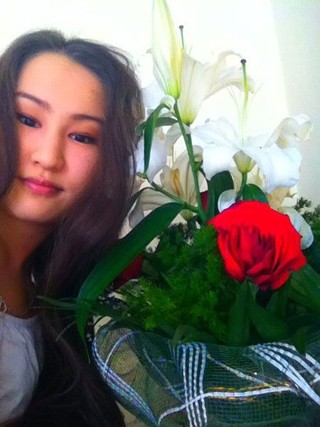 Анель Уатханова