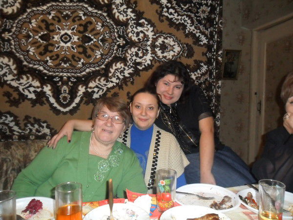 Нина Старостина