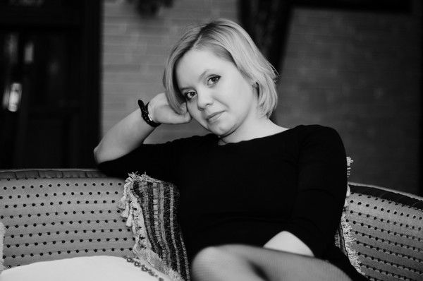 Николь Сафонова