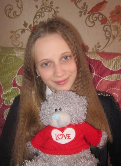 Надюша Ларина