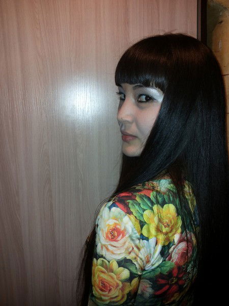 Айнура Tюлюбекова