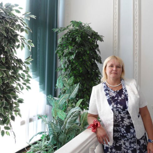 Людмила Исаметова