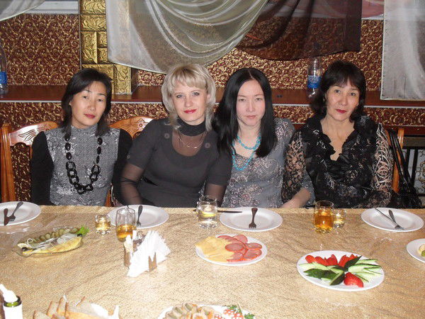 Динара ********