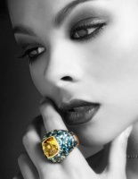 Лиза Полячек