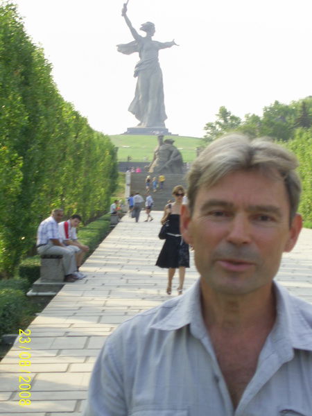 Александр Сахаровский