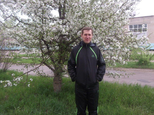 Андрей Ледник