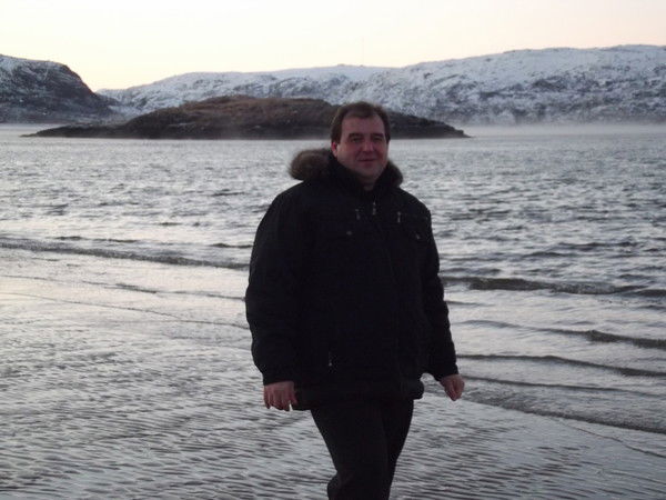 Виталий Макаров