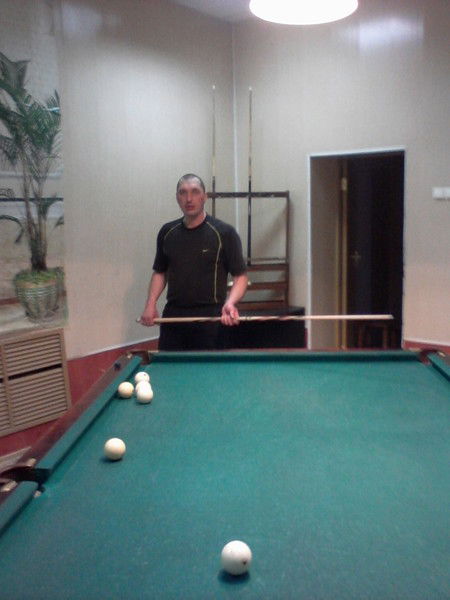 Максим Новиков