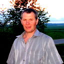 Виктор Алексахин