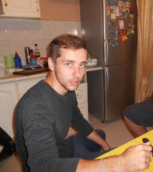 Неизвестно Неизвестно