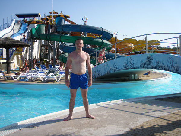 Костя Артёмов