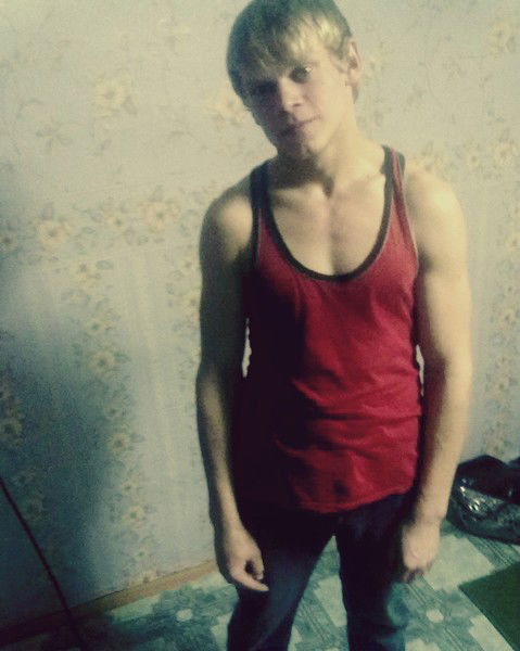 Артём Пузырёв