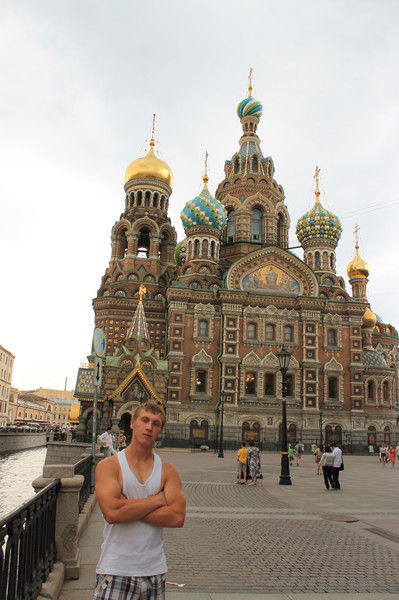 Артём Незнаев