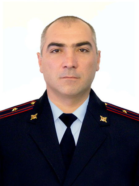 Адам Мусаев