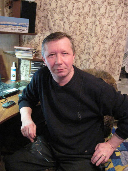 Андрей Леонов