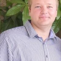 Михаил Светлов