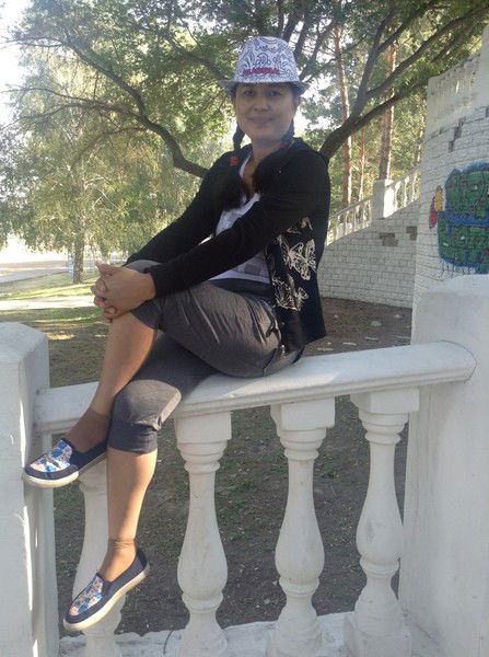 Айгуль Аханова