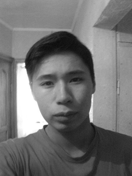 Дархан Шакенов