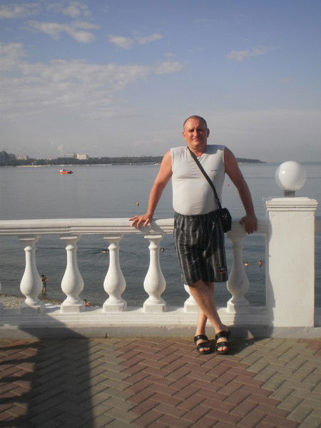 Олег Кононов