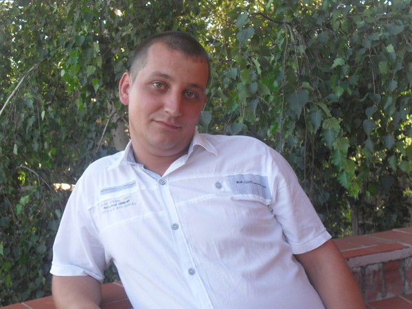 Михаил Толстов