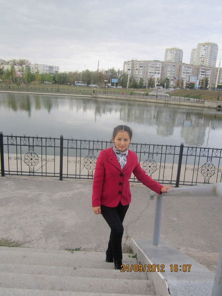 Камшат Касанова