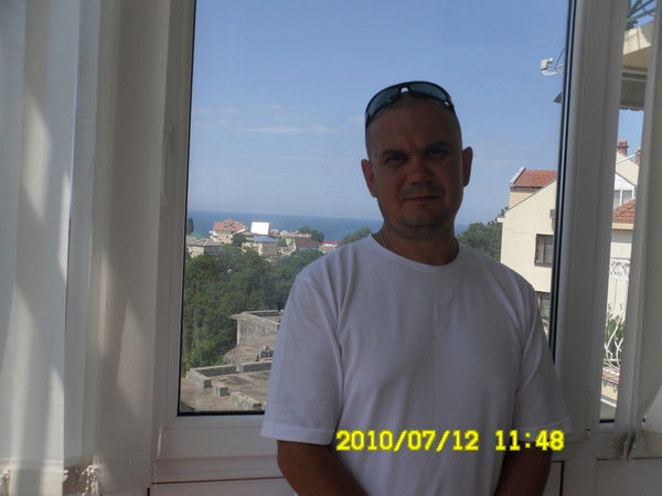 Станислав Максаров