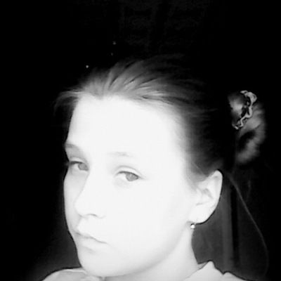 Лиза Голякова