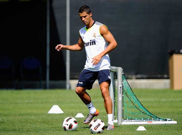 Роман Богословский